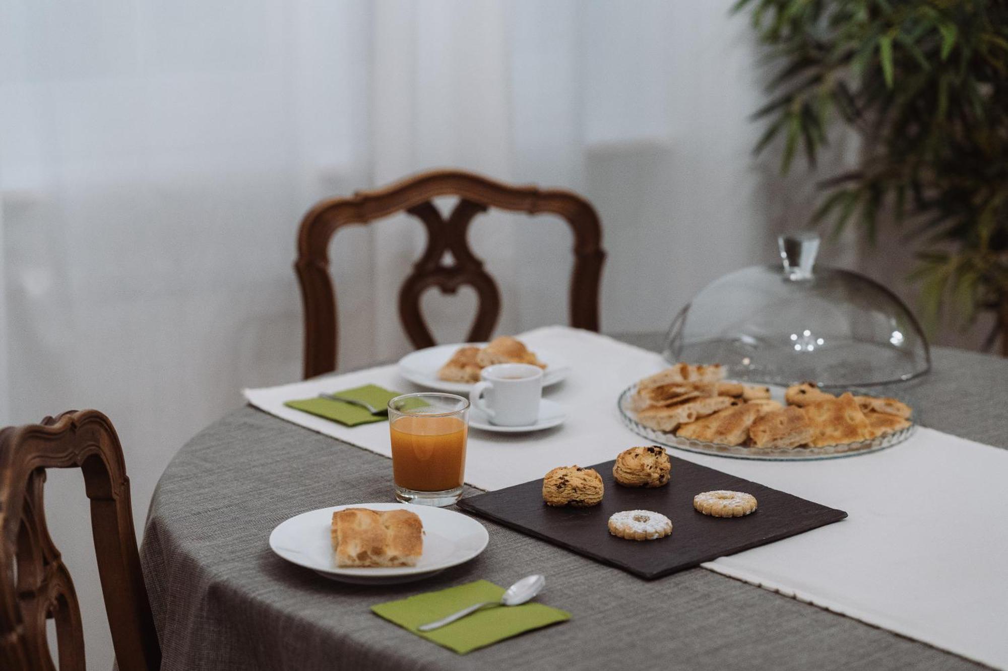 Rooms Genova Dei Rolli Екстер'єр фото
